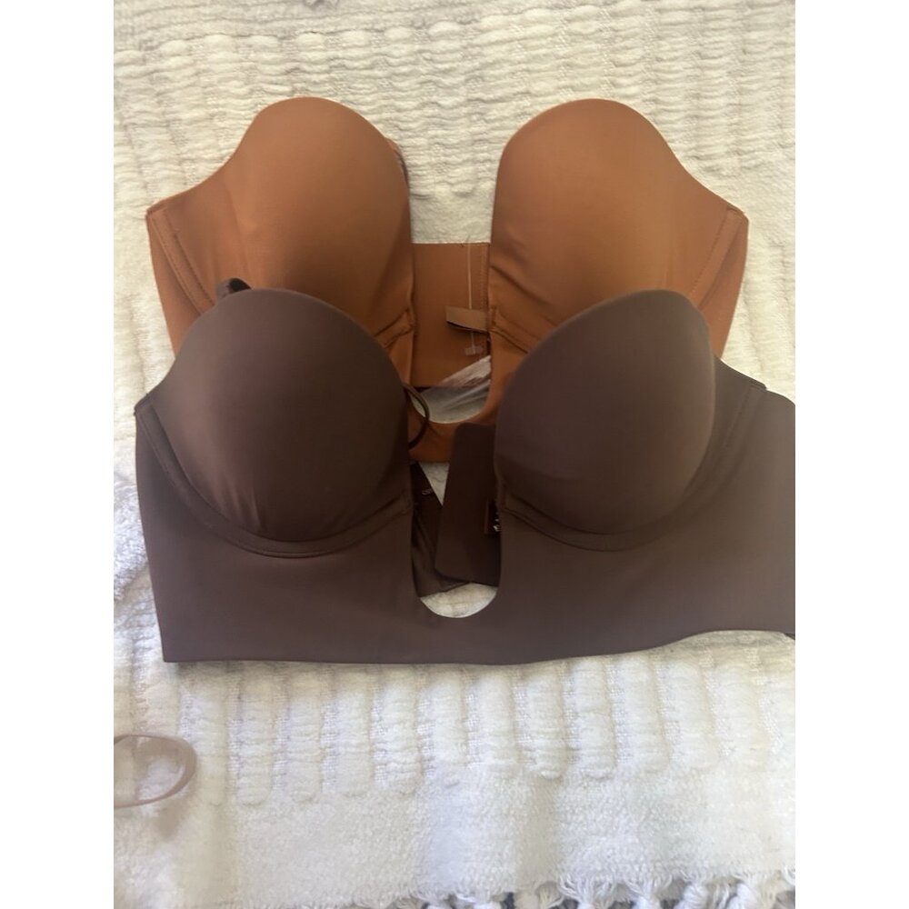 NWOT Lot Kf 2 SKIMS Deep Plunge Shapewear Bra Size Small Brown Removable Straps